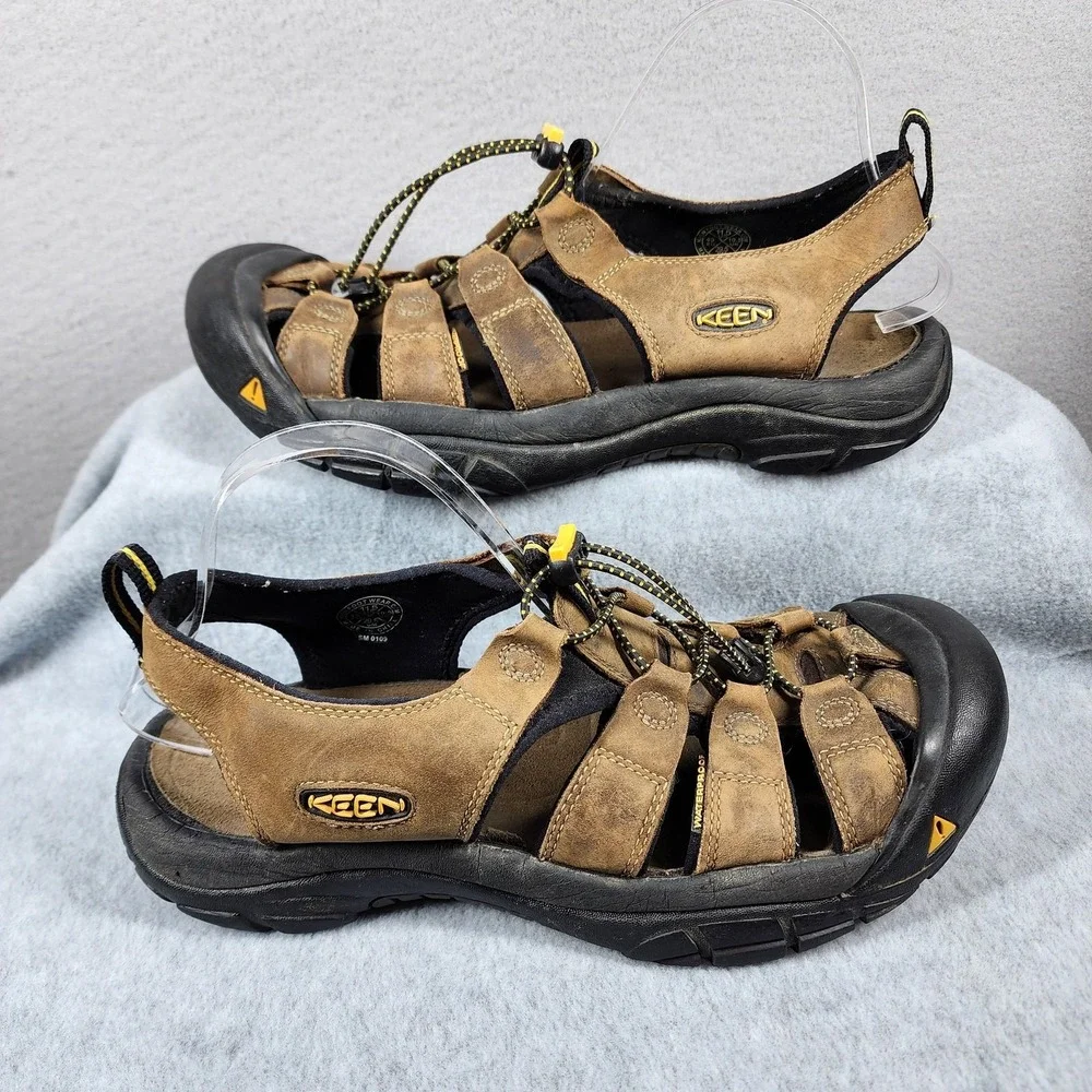 Keen Newport Hiking Sandals Mens 11.5‎ Brown Leather Sandals Closed Toe Water